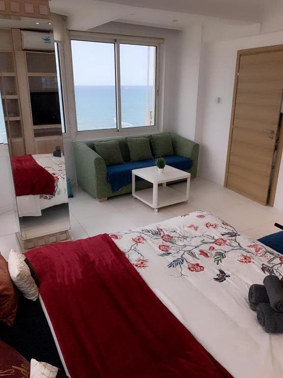Ларнака: Larnaca Seaview Rooms