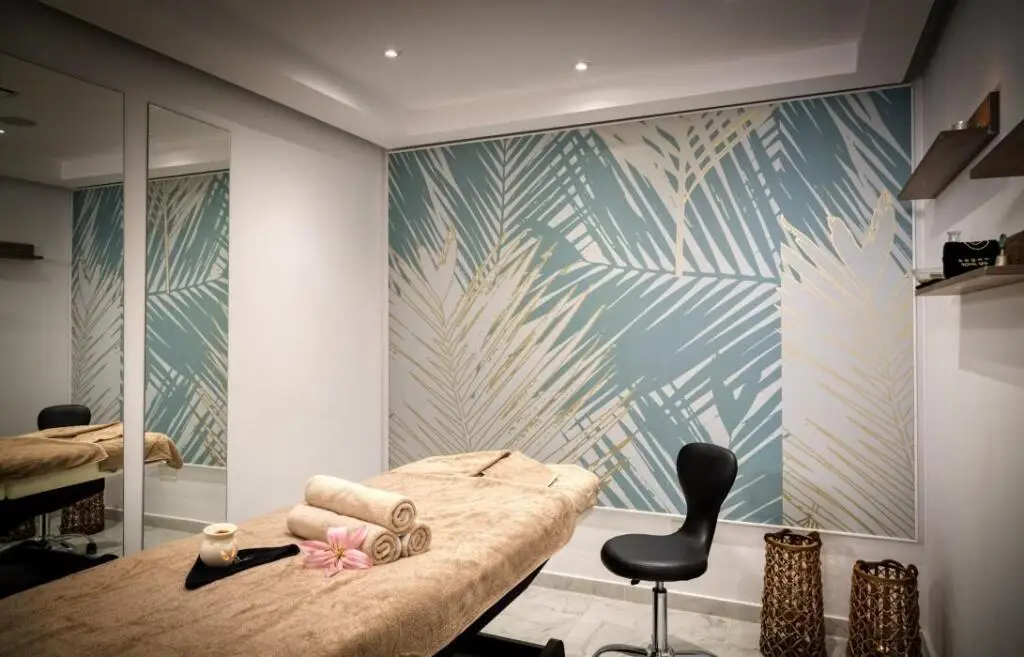 Героскипу: Louis Ivi Mare Hotel