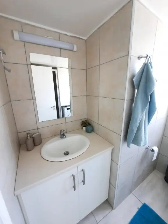 Ларнака: Sea-Esta Seaview Apartment
