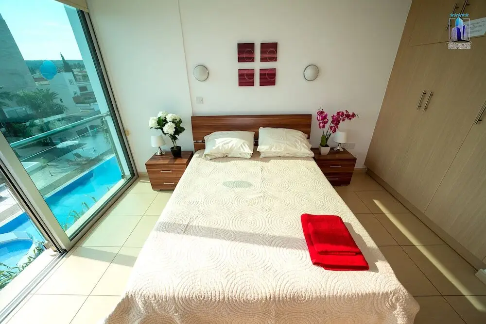 Протарас: Coralli Spa Beachfront Apartment With Breathtaking Sea Views