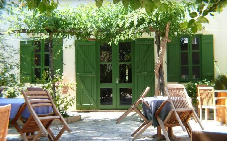Лимассол: Antony's Garden House