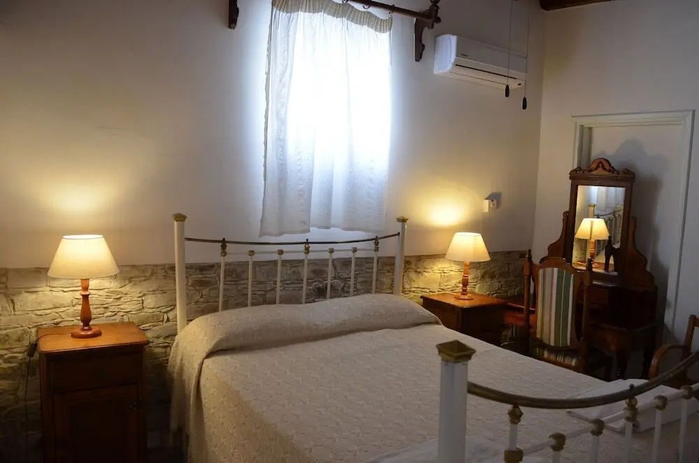 Скарину: Traditional Village Houses Skarinou