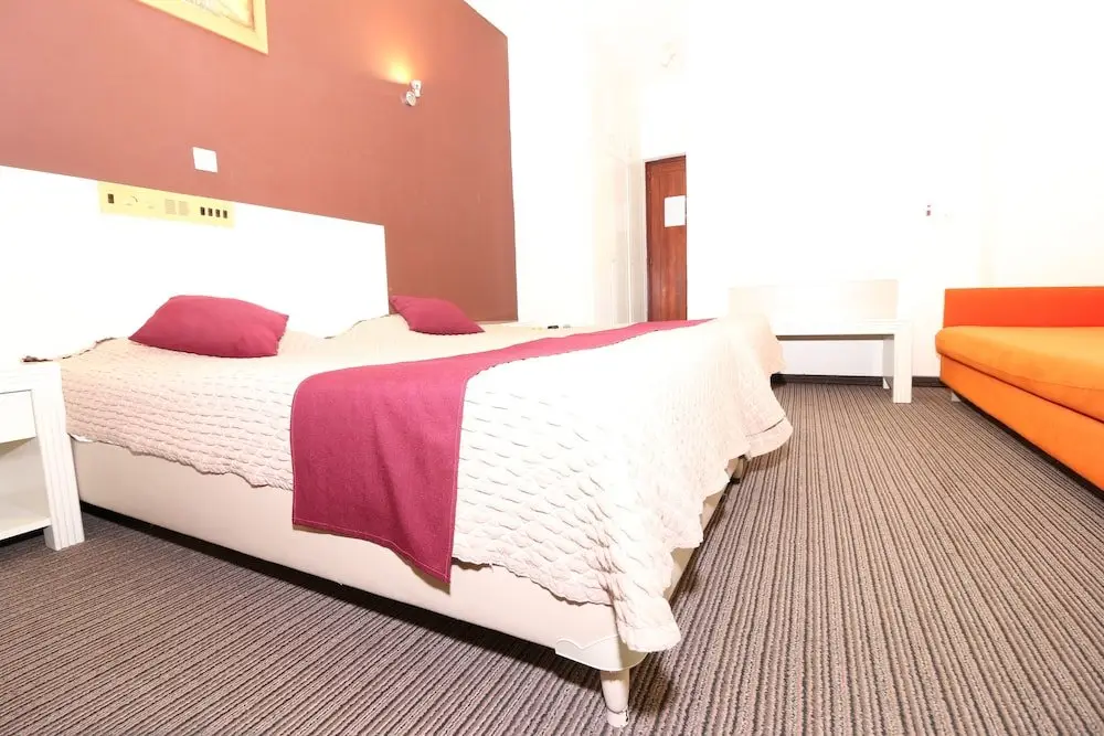 Пафос: Hotel Kings Annex