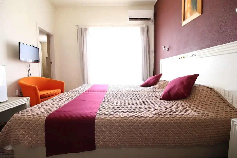 Пафос: Hotel Kings Annex
