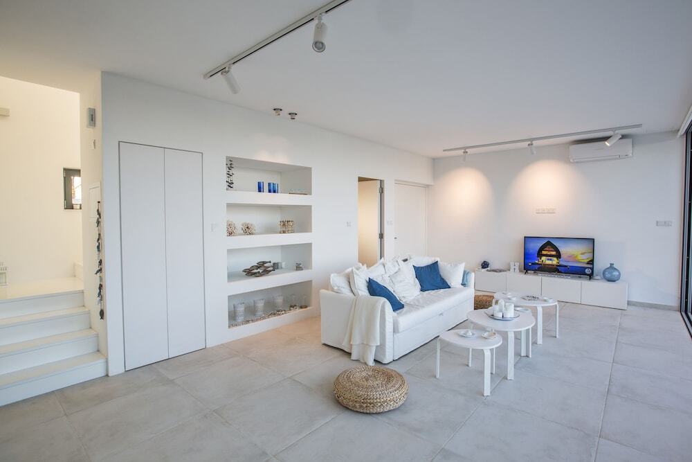Паралимни: Protaras Holiday Villa Wp7
