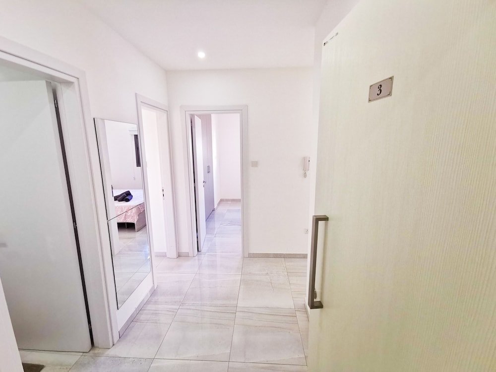 Ларнака: Vasilo Court Seaview City Apartment