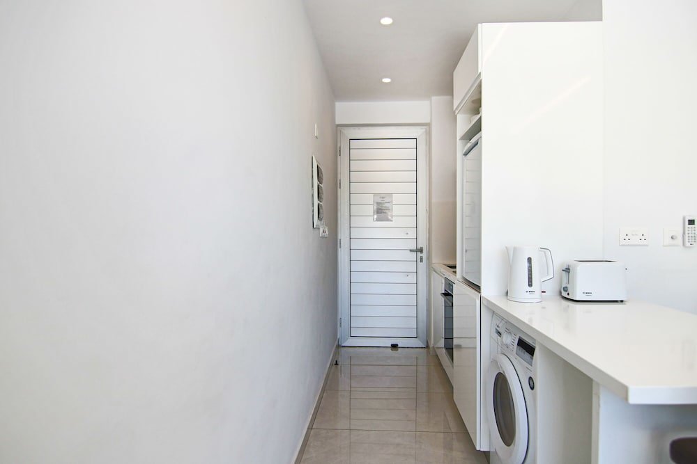 Пафос: Phaedrus Living: Seaside Deluxe Flat Harbour 112