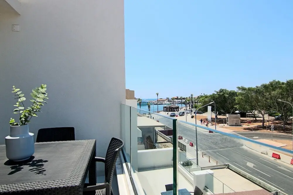Пафос: Phaedrus Living: Seaside Executive Flat Harbour 207