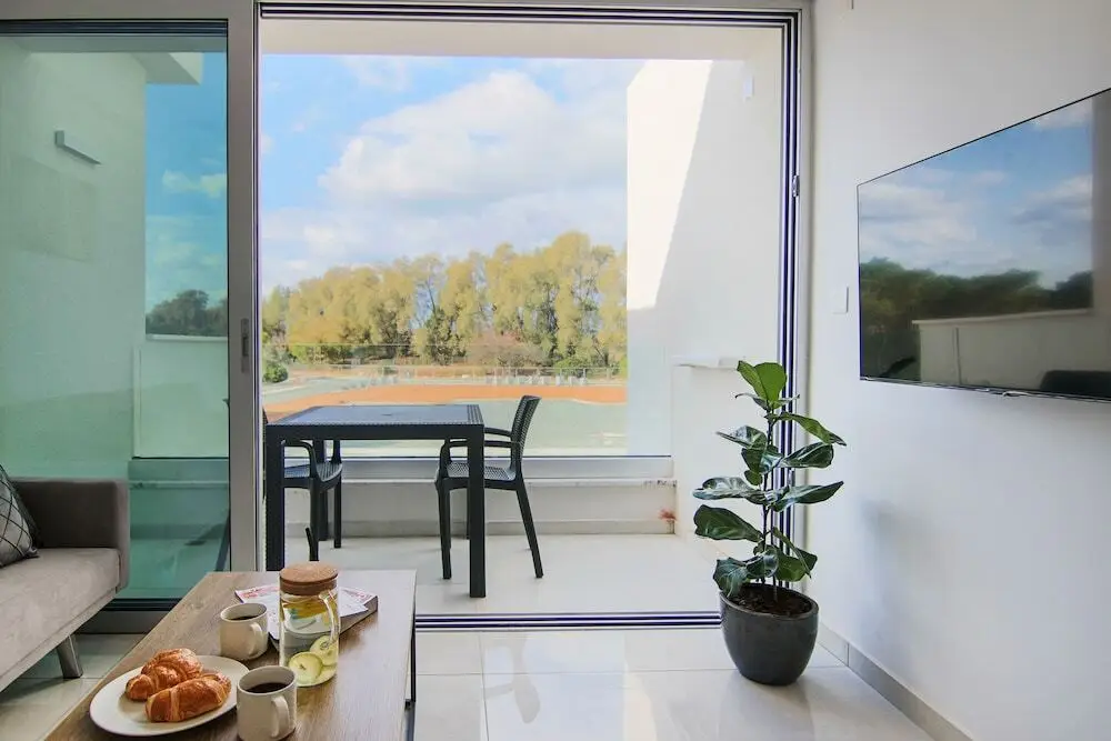 Пафос: Phaedrus Living Seaside Executive Flat Harbour 208