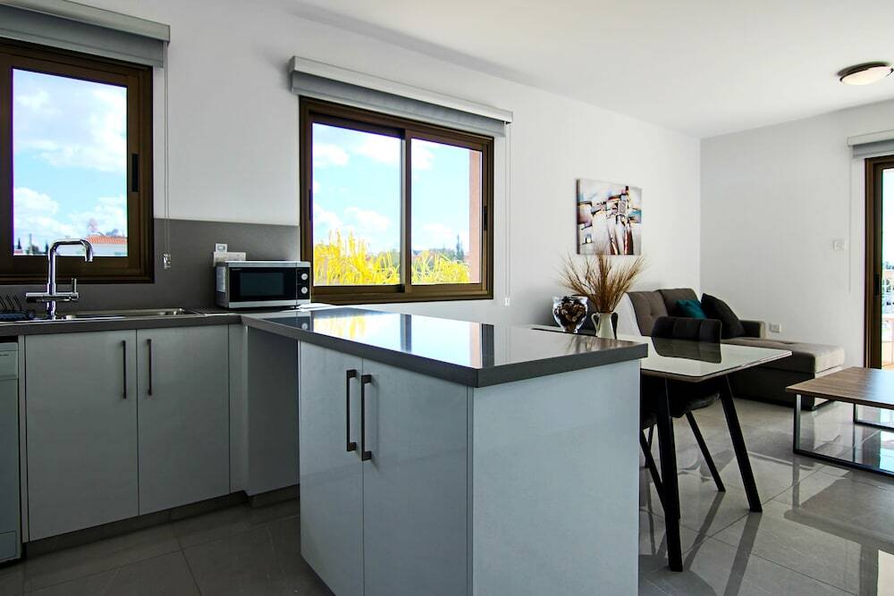 Пафос: Phaedrus Living: CityView Luxury Flat Georgos 203