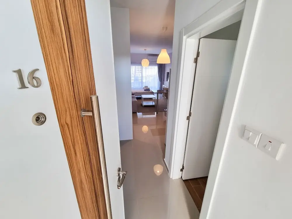 Трикомо (Искеле): Tiberius Pool Apartments
