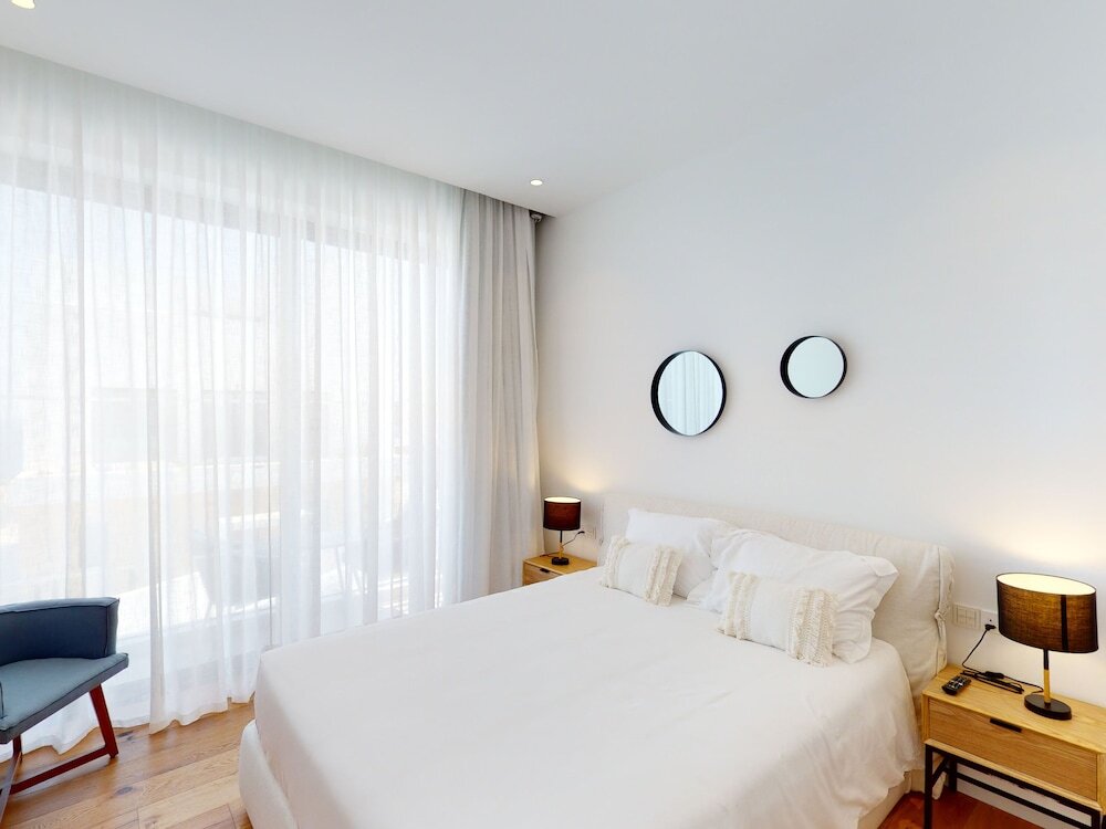 Протарас: Sanders Konnos Bay Erato - Beautiful 4-bdr Villa With Side Sea View