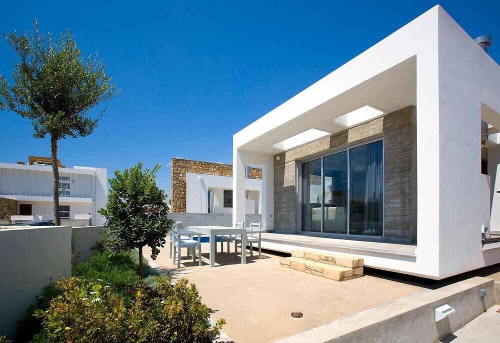 Paradise Cove Luxurious Beach Villas Cerulean 1 Bedroom Villa — фото 1