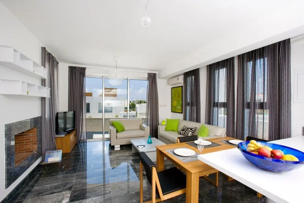 Пафос: Paradise Cove Luxurious Beach Villas Marine 1 Bedroom Villa