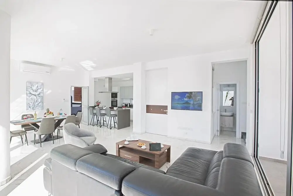 Протарас: Villa Nina AQ Ol18