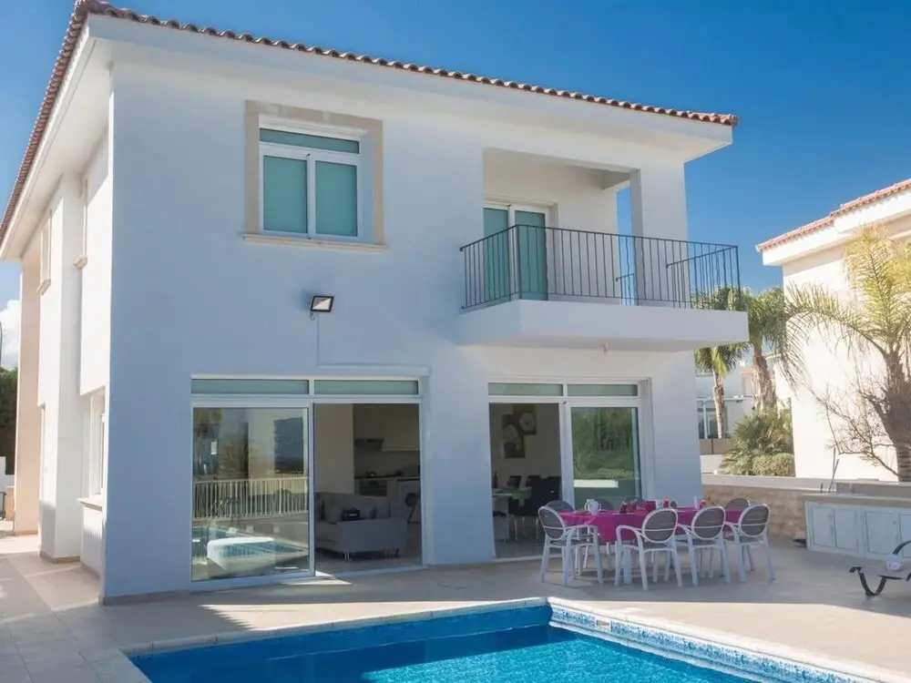 Протарас: Villa Shaye AQ Me16