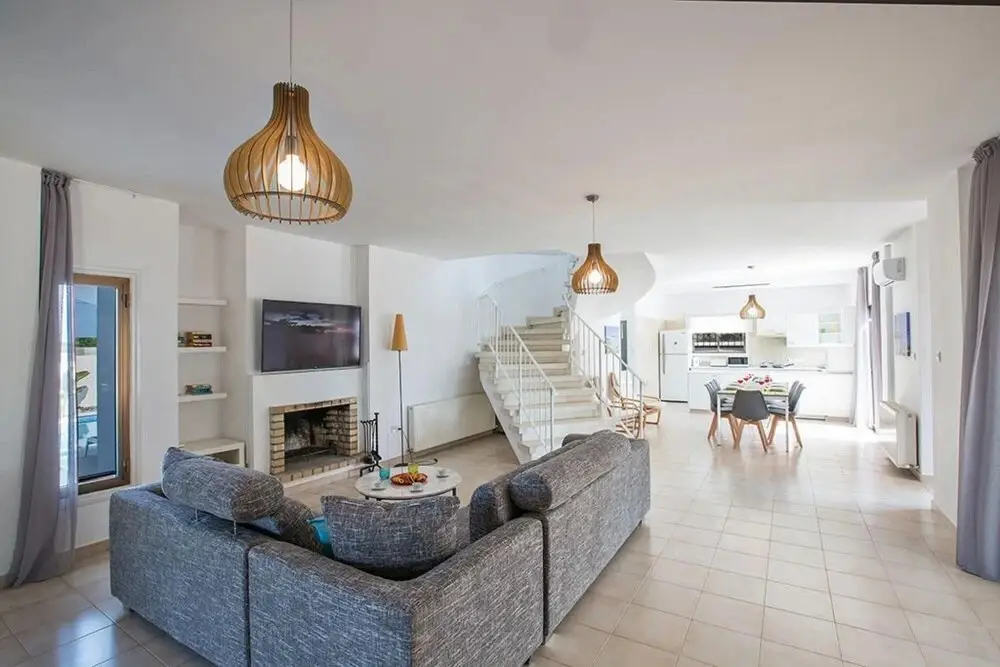 Айя-Напа: Villa Rosie AQ Anm03