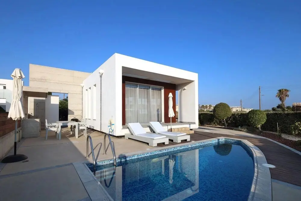 Пафос: Paradise Cove Luxurious Beach Villas Sky 1 Bedroom Villa
