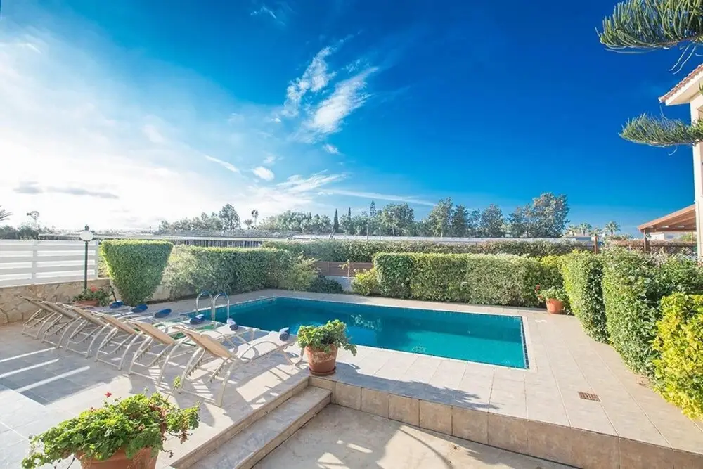 Протарас: Villa Renee AQ Ni38b
