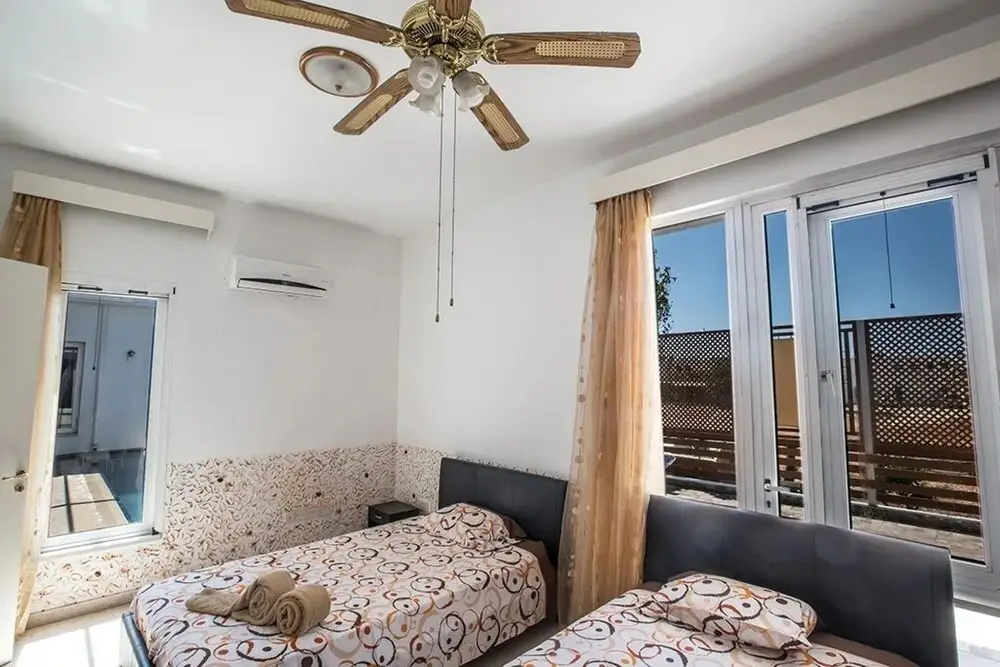 Айя-Напа: Villa Peyton AQ CH