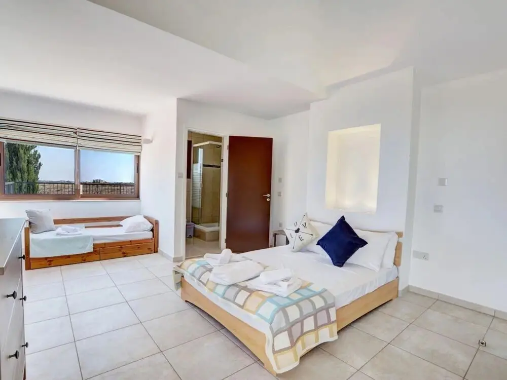 Паралимни: Villa Maisie AQ Ek193