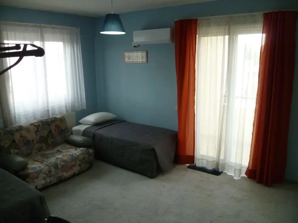 Никосия: Room in House - Datacom House - The Sky Blue Room