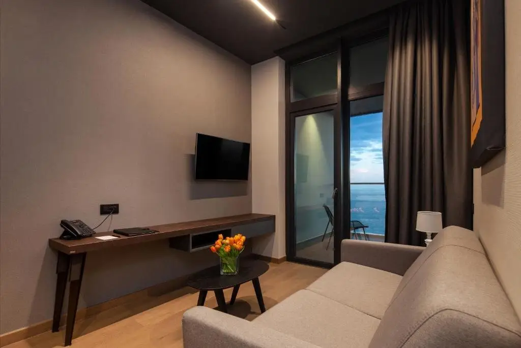 Гермасойя: Only Boutique and Suites