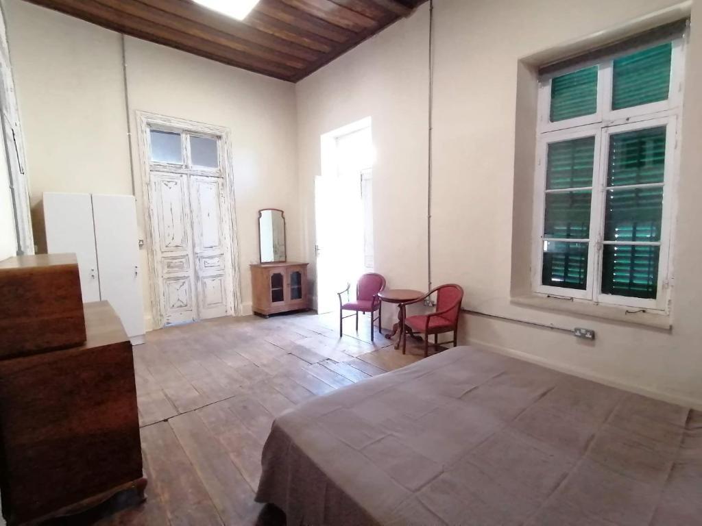 Ларнака: Le Mat Hostel
