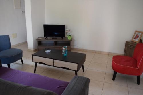 Пафос: Diana Apartments