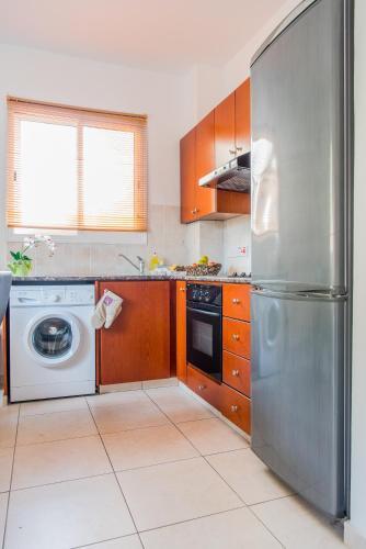 Пафос: Diana Apartments