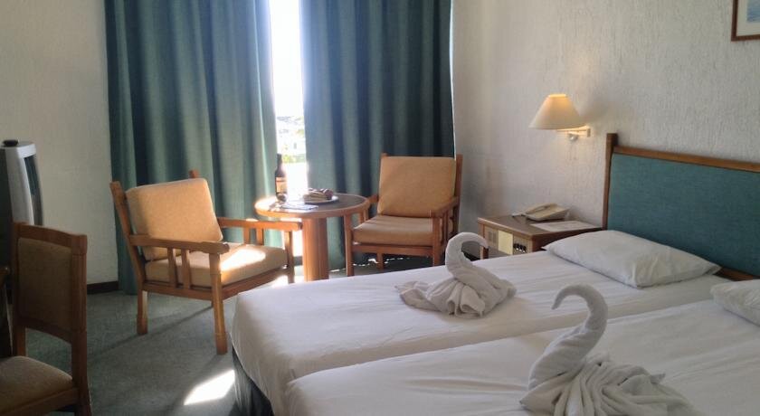 Пафос: Paphos Gardens Hotel & Apartments