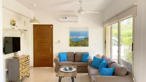 Протарас: House 15 The Artisan Resort