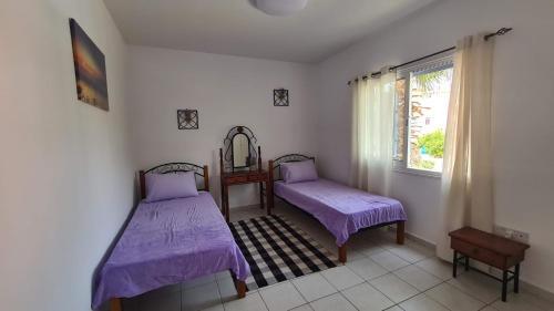 Пафос: Sunny Limnaria Gardens 2 Bedroom Apartment