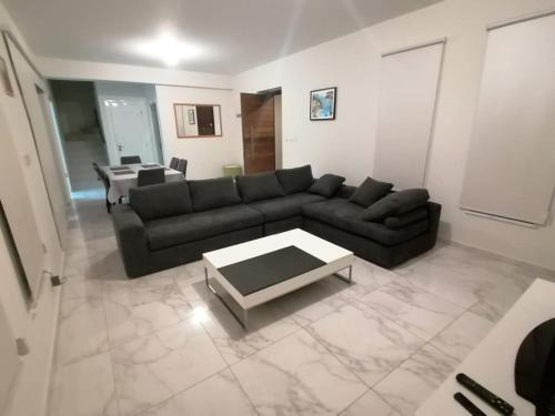 Героскипу: Villa Nikki - Plage Residence