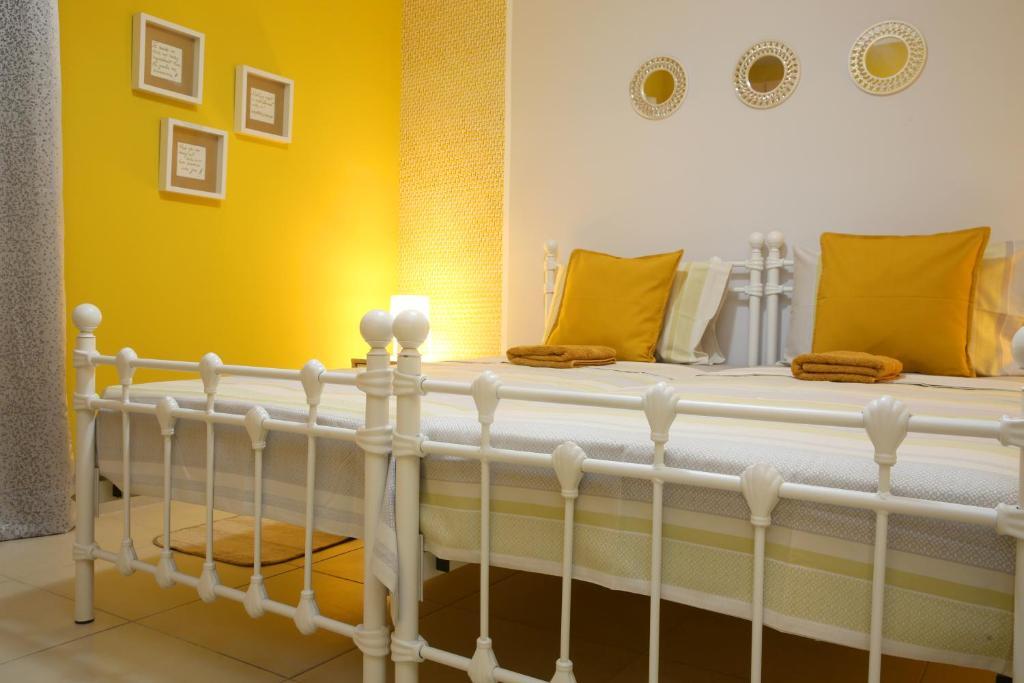 Ларнака: 930m to Beach-2 Bedroom+Veranda-Perfect Located