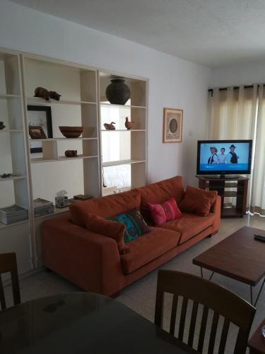 Ларнака: Sevi's Place, 3 Bedroom Flat, 110 S.M