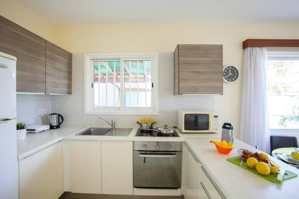 Перволия: Villa Marina 43 Kiti Beach