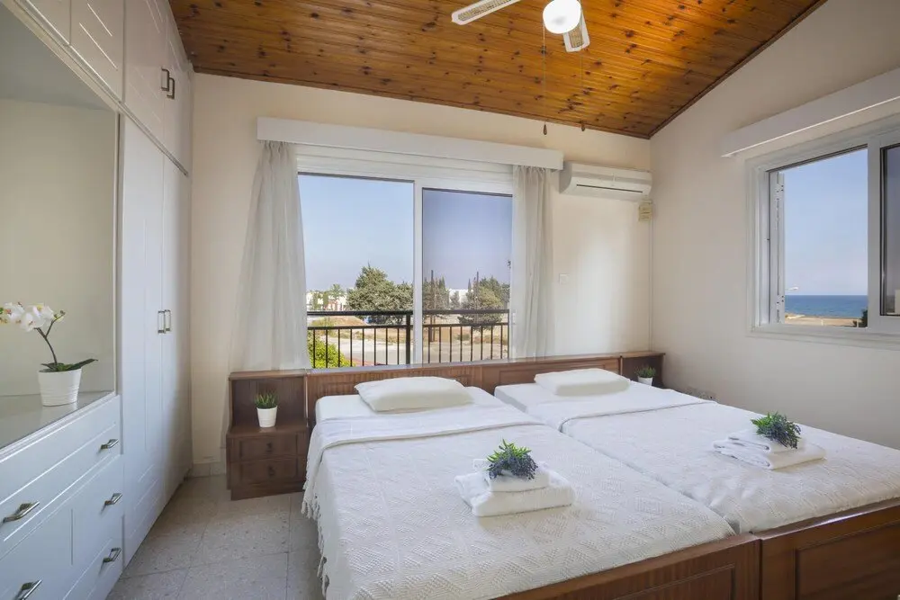 Перволия: Villa Marina 44 Kiti Beach