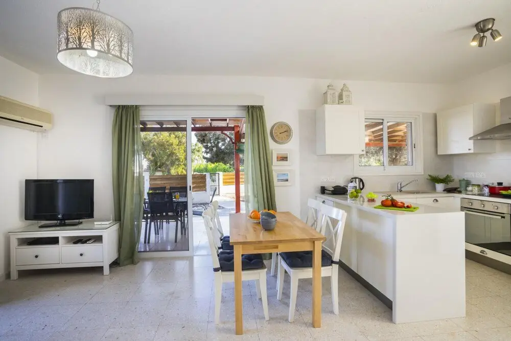 Перволия: Villa Marina 44 Kiti Beach
