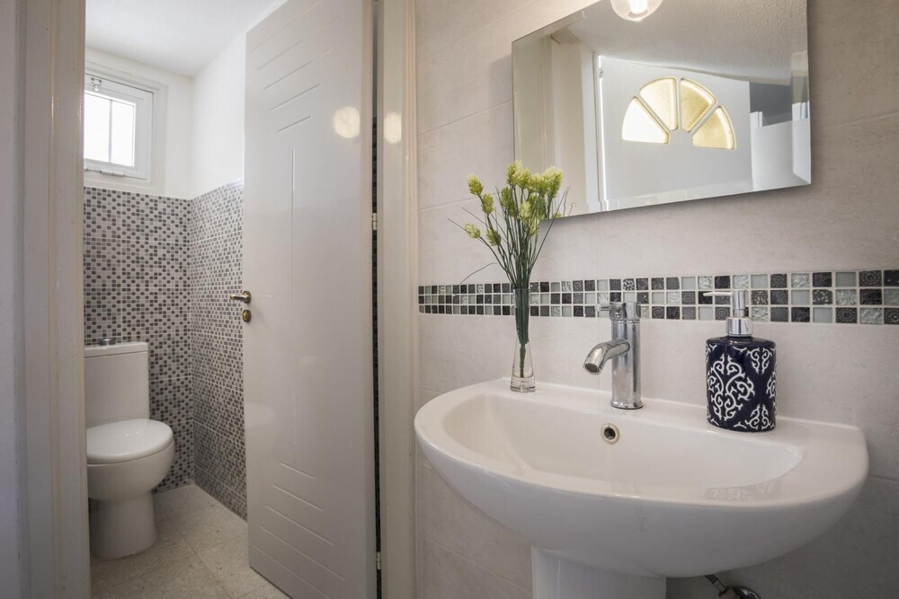 Перволия: Villa Marina 44 Kiti Beach