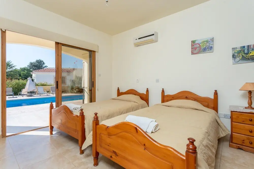 Друшиа: Hector Beach Villa Large Private Pool Walk to Beach Sea Views A C Wifi Car Not Required - 2111