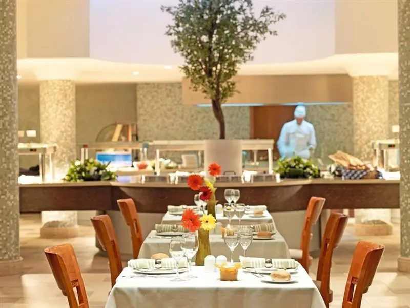 Гермасойя: Atlantica Oasis Hotel And Gardens