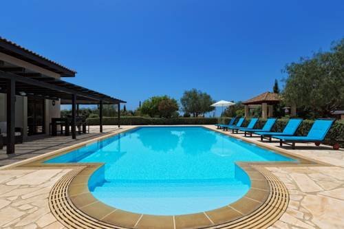 Куклия: 4 BR Villa Delphin
