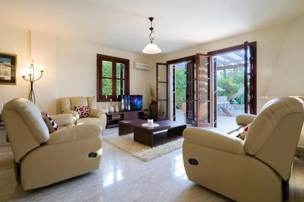 3 BR Villa Kedros — фото 1