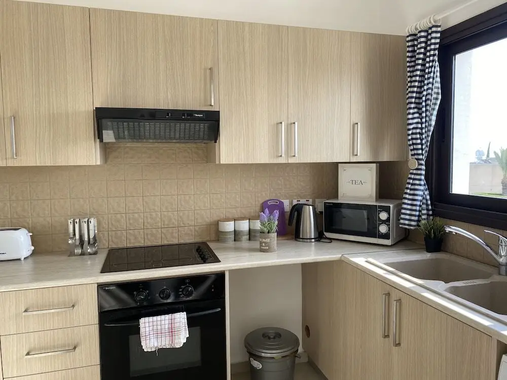 Ороклини: Beautiful and Modern Apartment in Oroklini, Cyprus
