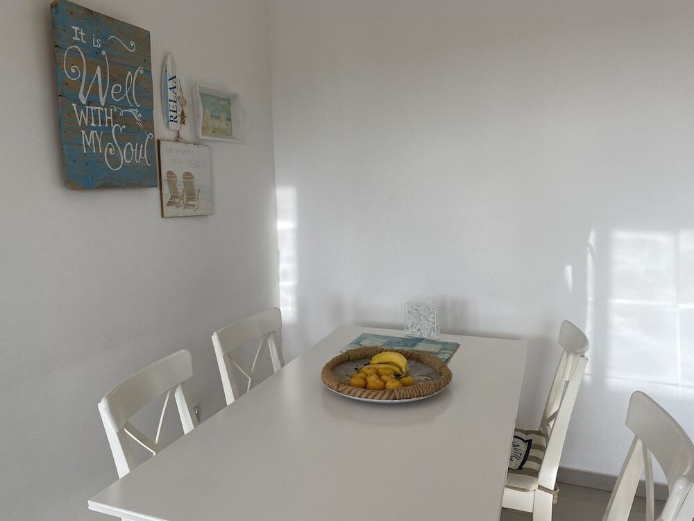 Ороклини: Beautiful and Modern Apartment in Oroklini, Cyprus