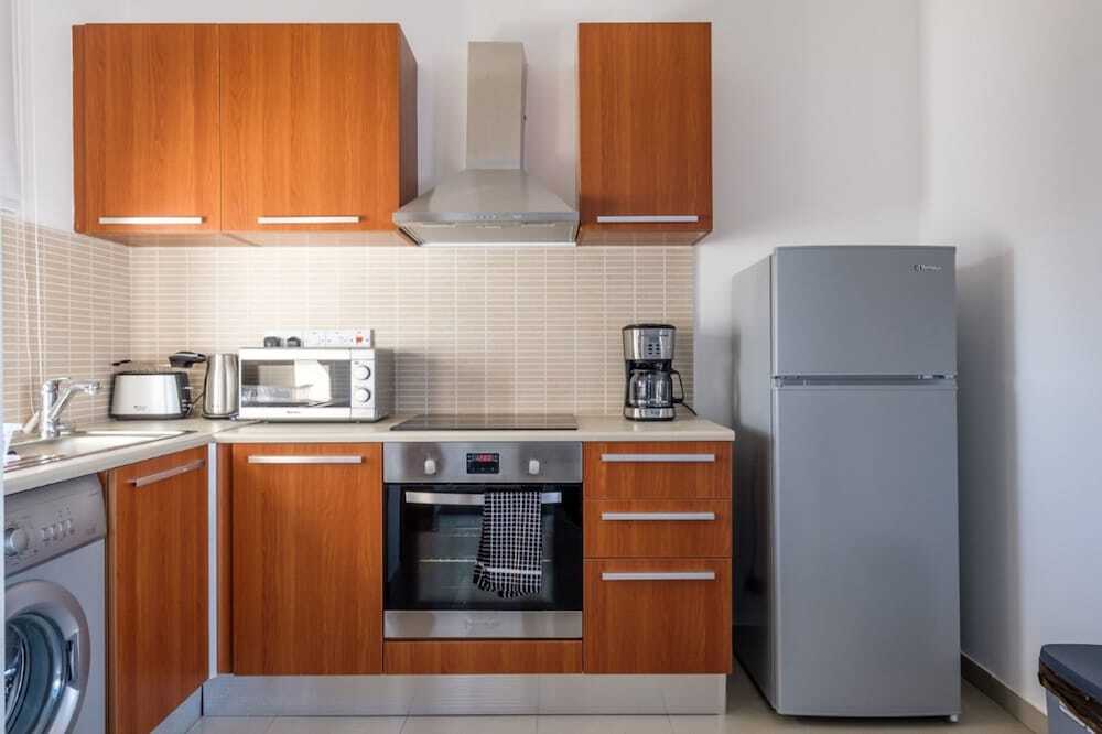 Терсефану: Sunnyside Apartment