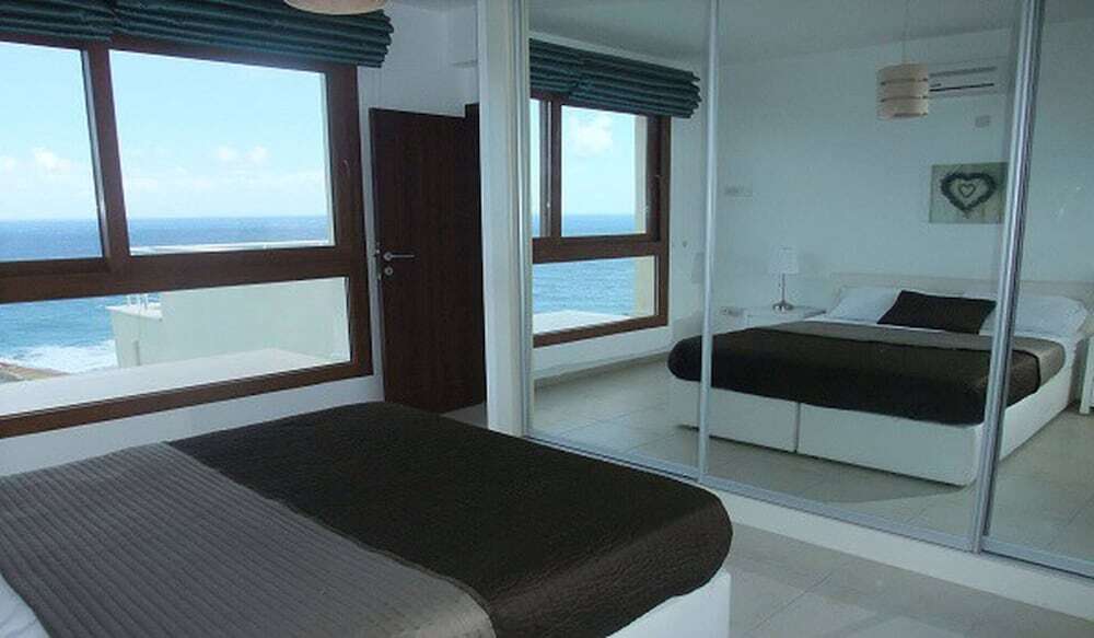 Гекиткале: Coordinates are : 35.3480640, 33.5800703, Seacliff Villa, North Cyprus