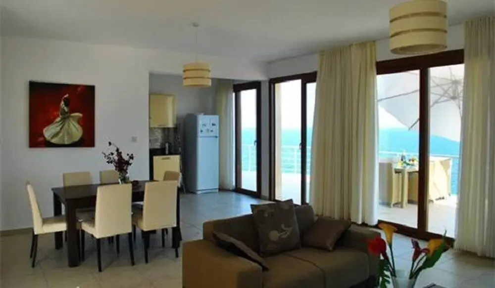 Гекиткале: Coordinates are : 35.3480640, 33.5800703, Seacliff Villa, North Cyprus