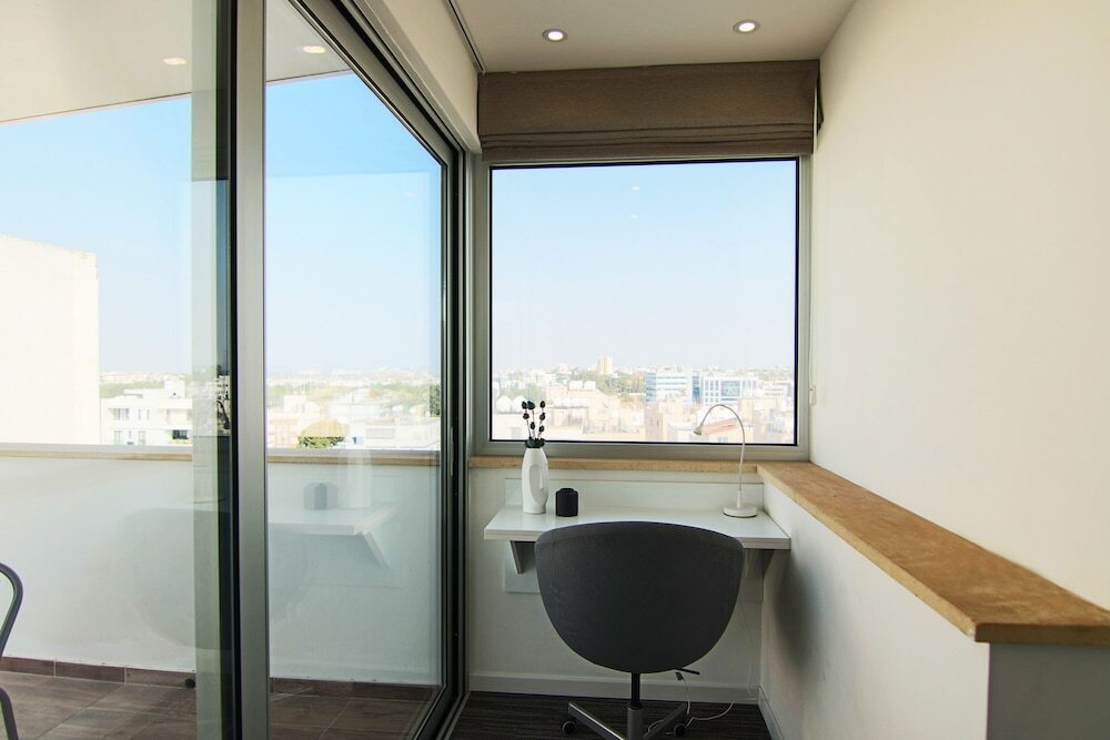 Никосия: Phaedrus Living Luxury Suite Nicosia 501